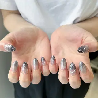 ネイル Uzuki ／ROCCOnailのネイルデザイン