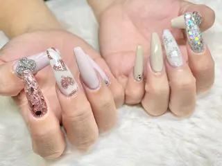 ネイル FILL nail古河店所属・FILL nail SHIORIのネイルデザイン