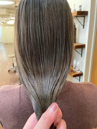 セミロング カラー メイクス表参道所属・ショート/ボブ 矢野湧也のヘアスタイル