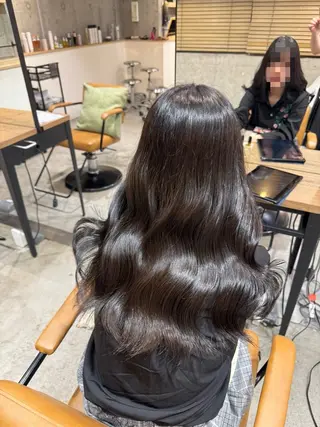 ロング カラー La Bonheur hair parfait所属・谷本虎太郎 レイヤー🌈ボブのヘアスタイル