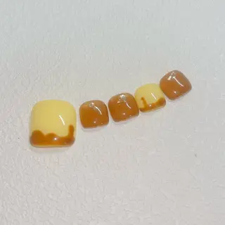 ネイル アネラ もか.⋆𝜗𝜚のネイルデザイン