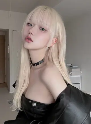 ロング カラー 横浜ハイトーン特化 🤍美容師ヨシキのヘアスタイル