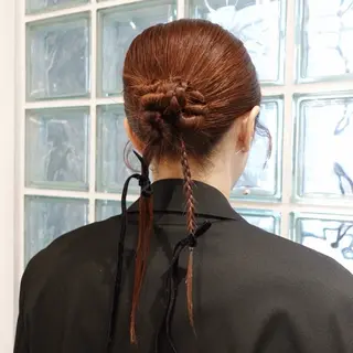 セミロング ヘアアレンジ 🌐サトウ リョウ🌐のヘアスタイル