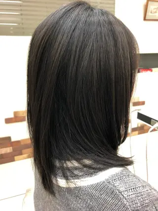 セミロング カラー パーマ Ｄirector 　徳久　真紀の眉毛・アイブロウイメージ