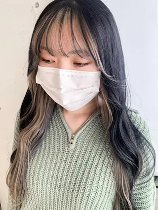 ロング カラー ヘアアレンジ yuka .のヘアスタイル