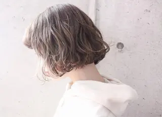 ショート カラー パーマ ooit所属・ooit 【オーイット】のヘアスタイル