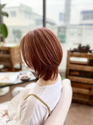 ショート カラー ing's・hair イングス・ヘアーのヘアスタイル