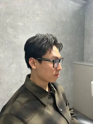 ショート パーマ 経田 偉央のヘアスタイル