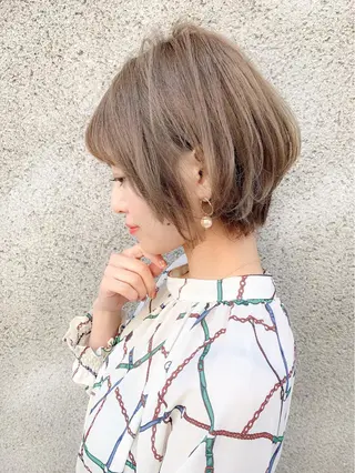 ショート カラー パーマ 大人かわいい💍🤍 ボブ/ショートボブのヘアスタイル