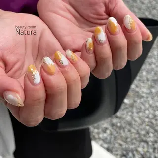 ネイル マツエク・マツパ アイブロウ beautyroom Naturaのネイルデザイン