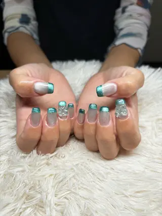 ネイル 加瀬 アンジェリーのネイルデザイン