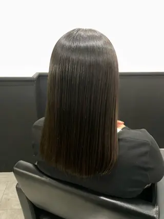 セミロング 髪質改善【due hair】砂川 翔のヘアスタイル