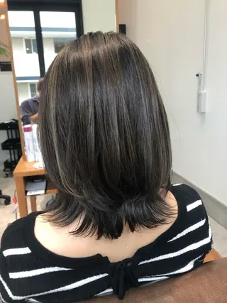 ミディアム カラー 河内 元伸のヘアスタイル