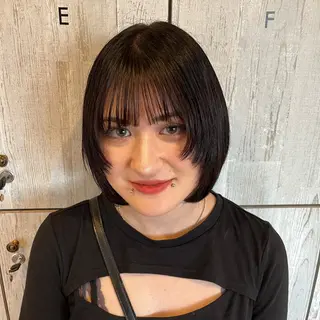 ショート フルールドソレイユ所属・♡ナナコ♡ レイヤー/艶髪のヘアスタイル