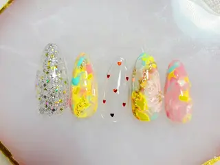 ミディアム kido chieのネイルデザイン