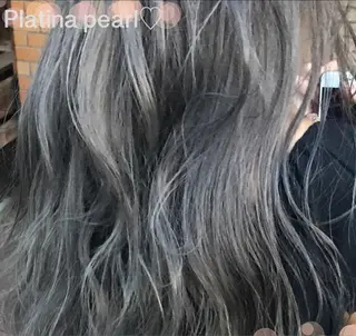 ミディアム カラー u hair所属・こばやし ももこのヘアスタイル