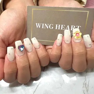 ネイル I. AYUMIのネイルデザイン