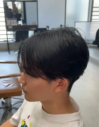 メンズ カズキ🌼曲がる縮毛 ／くせ毛パーマのヘアスタイル