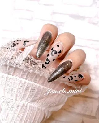 ネイル Jewels nail lily 白楽所属・ネイルサロン Jewels Mのネイルデザイン