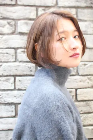 ショート カラー 羽田 ひろむのヘアスタイル