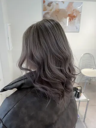 ミディアム カラー 表参道/ハイライト バレイヤージュのヘアスタイル