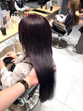 ロング カラー 風香🪼レイヤー カット/艶カラーのヘアスタイル