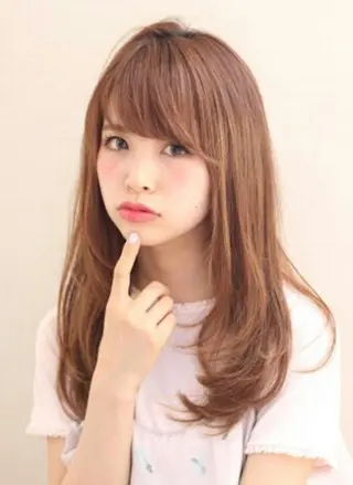 ロング カラー 鎌倉 彩のヘアスタイル