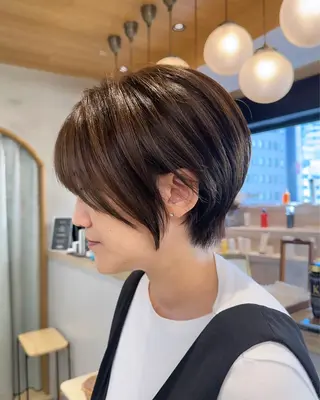 ショート カラー 髪質改善✨縮毛矯正 ショートボブ/ともきのヘアスタイル