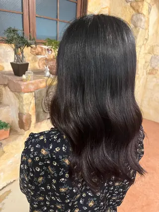 ロング カラー クレドガーデン川口所属・吉村 初菜のヘアスタイル