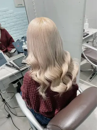 ロング カラー ヘアアレンジ 💕ブリーチ/ヘアメ 🎀YUUKAのヘアスタイル