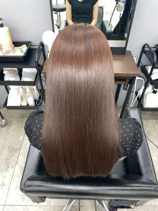 セミロング カラー 艶髪/トリートメント ⭐️KIRARI⭐️のヘアスタイル