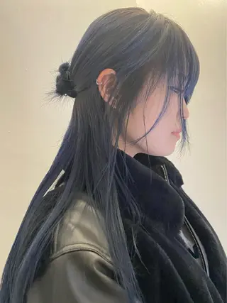 ロング カラー ヘアアレンジ 🎀韓国レイヤー 🎀白石菜々のヘアスタイル