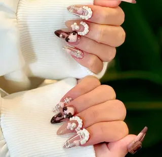 ロング Bling Salonのネイルデザイン