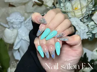 ネイル E.N🦋 長さ出し/持ち込みのネイルデザイン