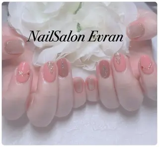ネイル Nail salon Evranのネイルデザイン
