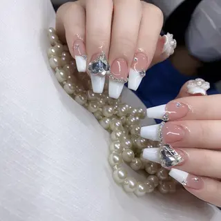 ネイル Queens PUPUのネイルデザイン