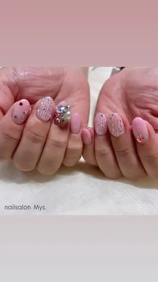 ネイル Mys. 松本結衣のネイルデザイン