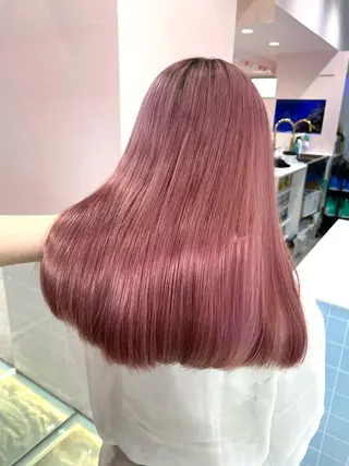 カラー 艶髪 🦋CON🦋のヘアスタイル