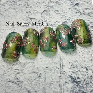 ネイル 江崎 景子のネイルデザイン