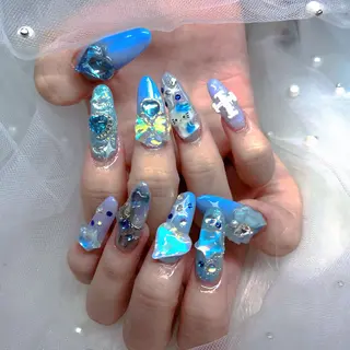 ネイル パーツ全部¥110 サロンミミのネイルデザイン