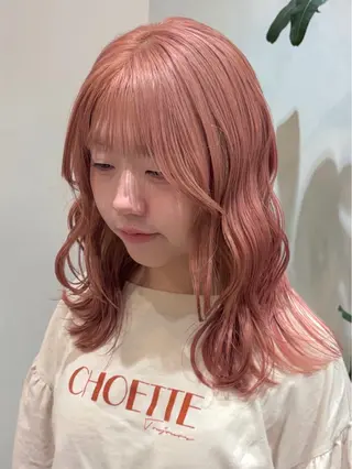 ミディアム カラー green machida所属・暖色・ベージュ♡ nanoha itoのヘアスタイル