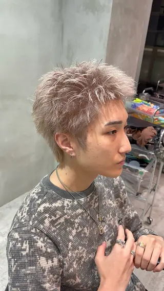 ショート カラー fifth/渋谷/ パーマ/イクミのヘアスタイル