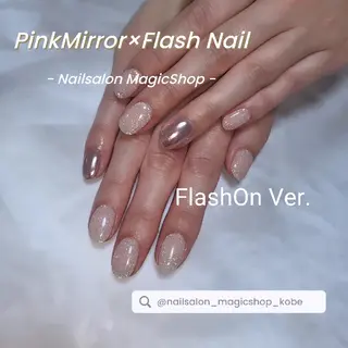 ネイル Nailsalon MagicShopのネイルデザイン