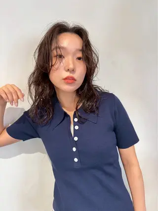 ミディアム 上平 綾菜のヘアスタイル