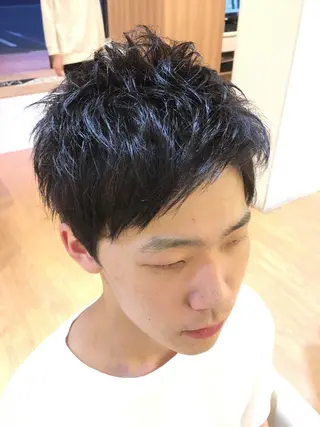 ショート パーマ メンズ メンズカット 三村洸斗のヘアスタイル