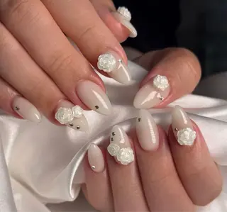 ネイル Lina nail所属・Lunaa 池袋のネイルデザイン