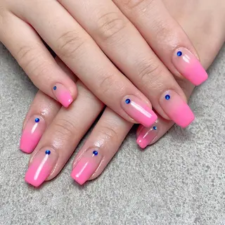 ネイル nailroom DIASOMNIAのネイルデザイン