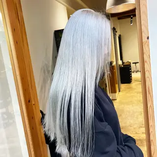 ロング カラー nishido ハイライト/海外ヘアのヘアスタイル