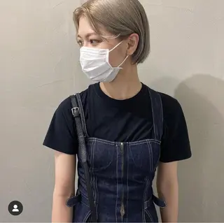ショート カラー デザインカラー🥂 YUKAのヘアスタイル