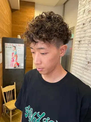 ショート パーマ メンズ メンズカット/パーマ 特化motooのヘアスタイル